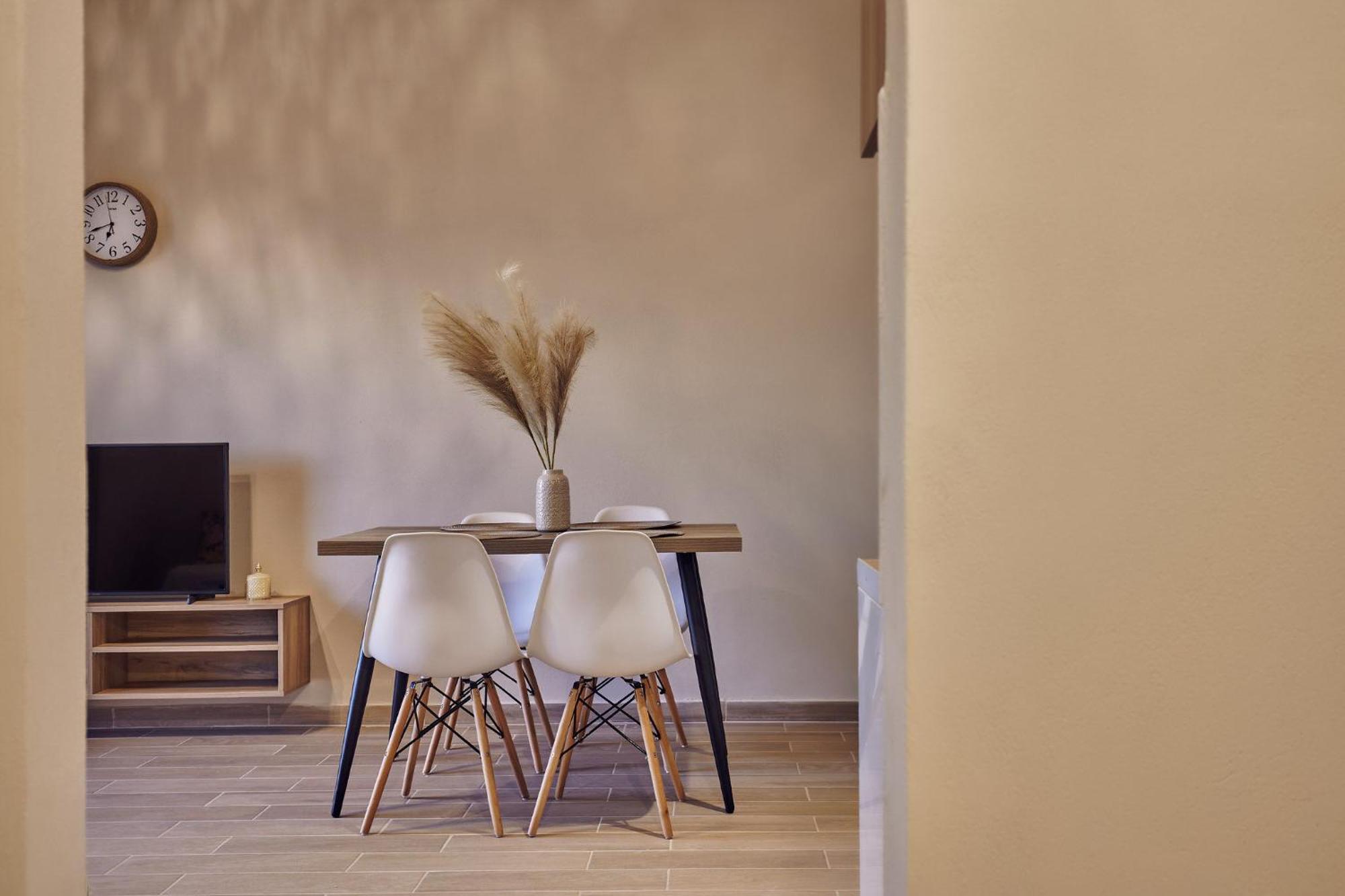 Pelagaki Sunrise Apartments Orthoniaí 외부 사진