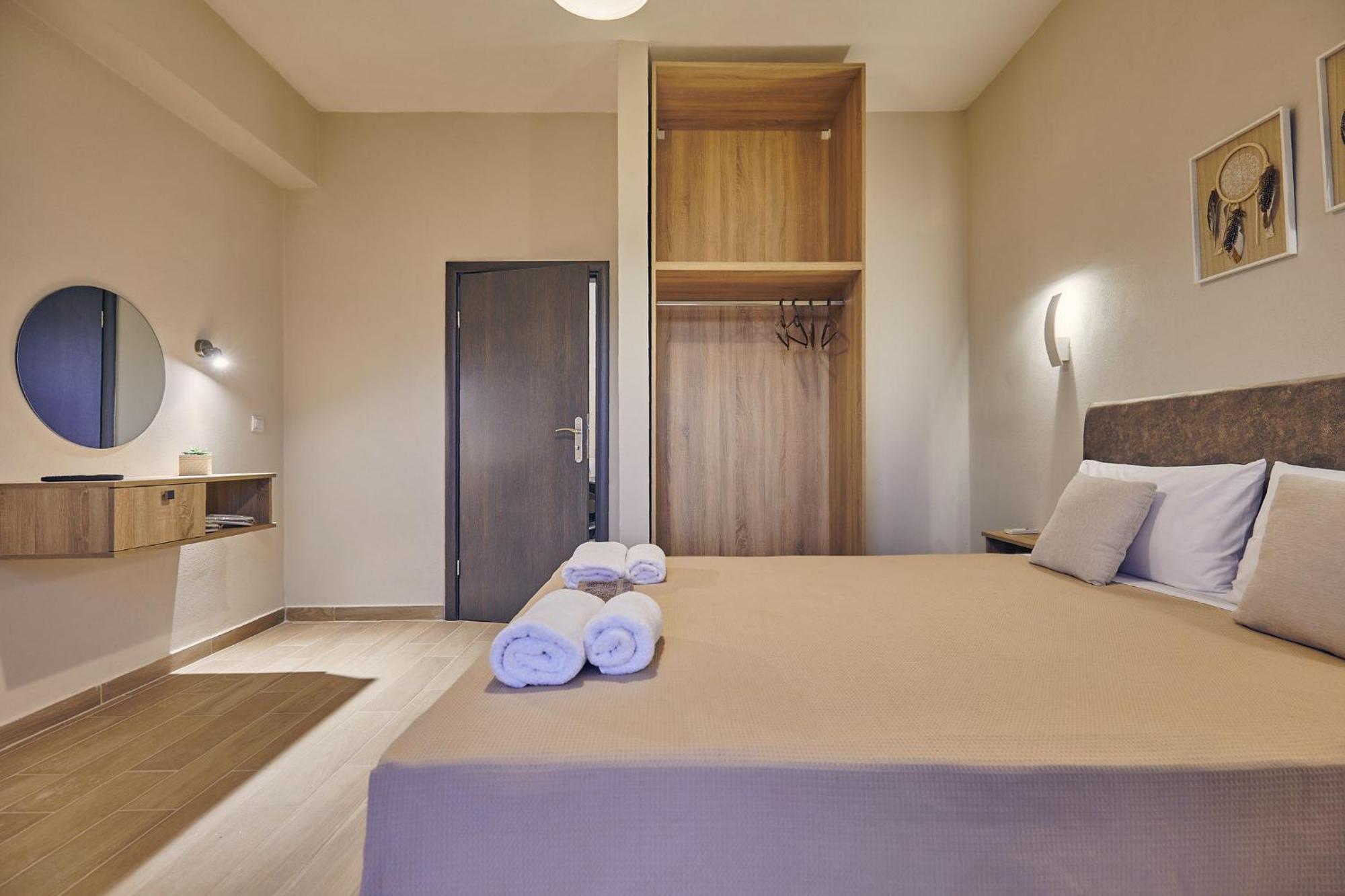 Pelagaki Sunrise Apartments Orthoniaí 외부 사진