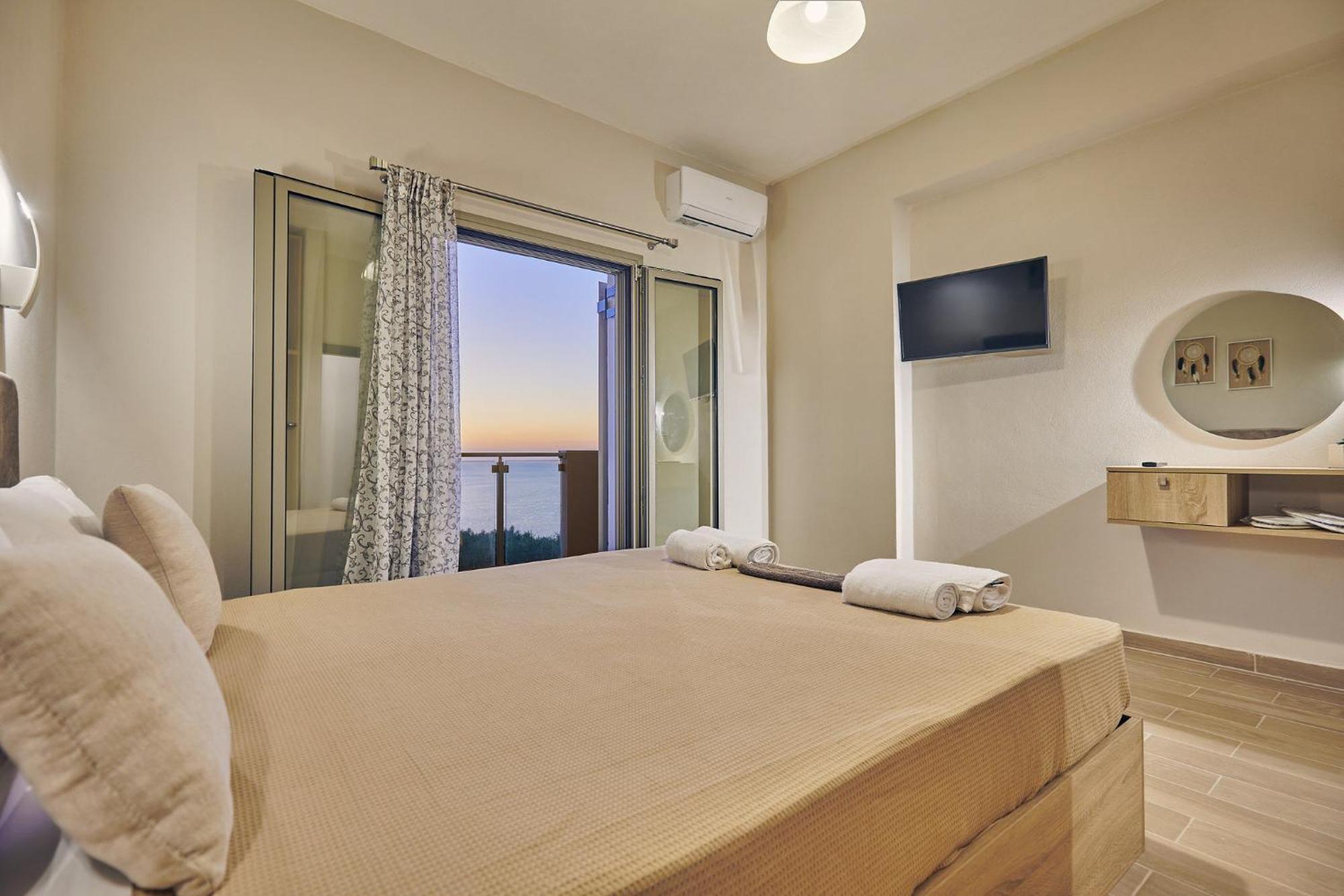 Pelagaki Sunrise Apartments Orthoniaí 외부 사진