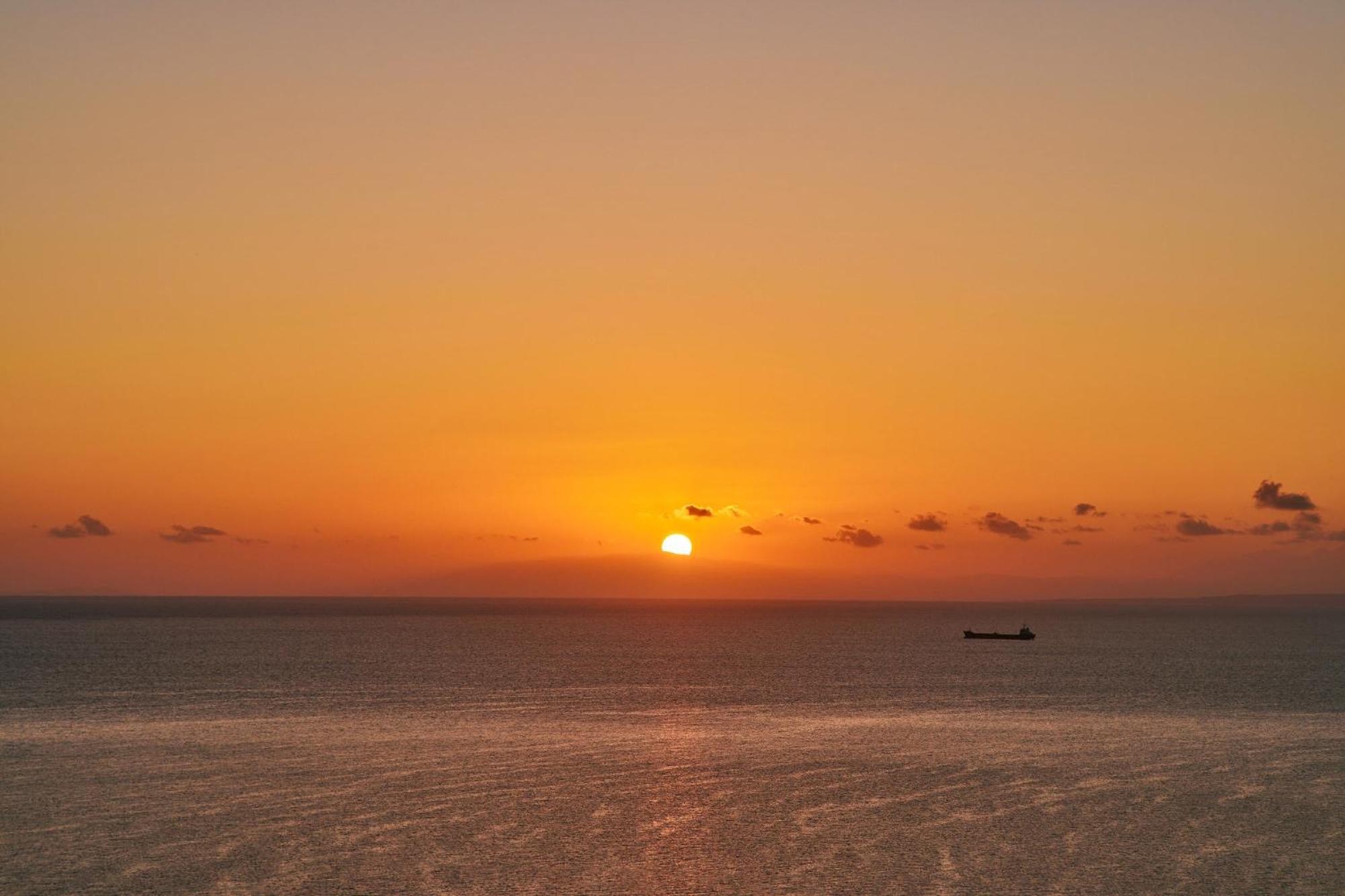 Pelagaki Sunrise Apartments Orthoniaí 외부 사진
